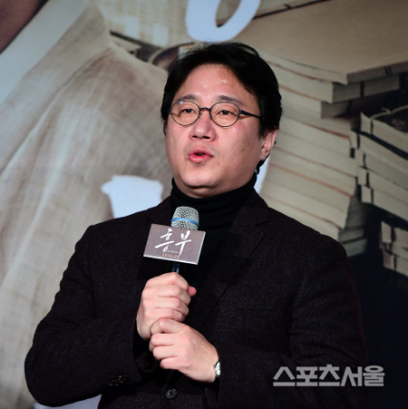 "면접 中 성희롱 발언" 조근현 감독, 배우 지망생 추가 폭로