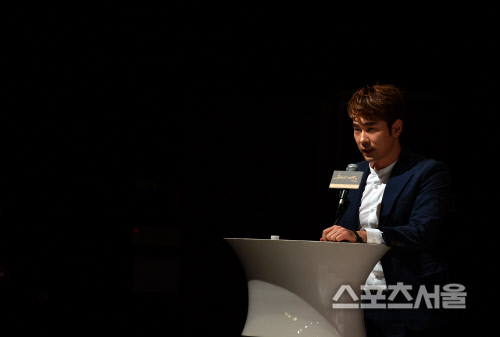 [포토]출연자 압도하는 사회력 조충연 아나운서