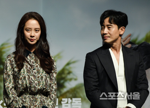 [포토] 신하균-송지효, 미안해...여보...