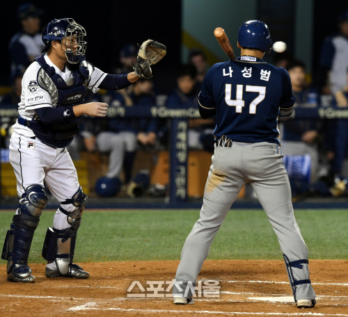 KBO규칙위원회, 자동고의사구 확정 外