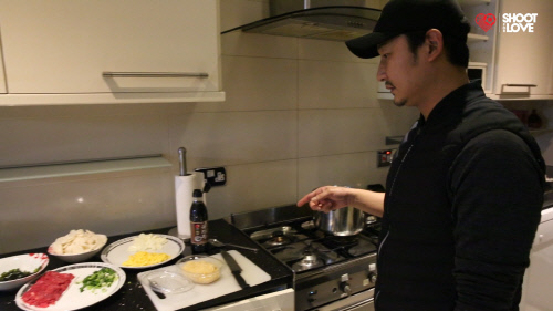 [근본투어] 지소연을 위해 떡국을 준비하는 이천수