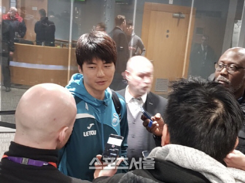 [인터뷰]동생 응원한 기성용 "지성이형 이어 흥민이가 FA컵 우승하길"