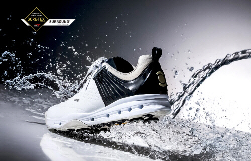 와이드앵글 \'에어플로우 투어\' 골프화 출시 (1)