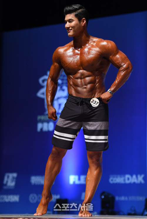 키크고 잘생긴 최누리, \'아시아 그랑프리 피지크를 누리고 싶어~\'[포토]