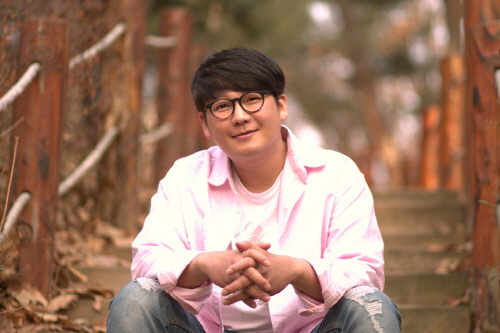 김강현 연극 '임대 아파트'로 무대 복귀