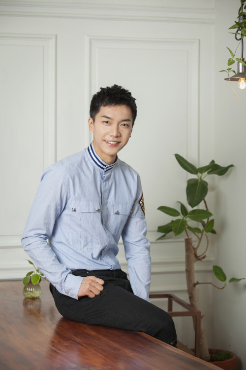 [단독]이승기, 4월8일 亞 팬투어 스타트, 태국·대만·일본행