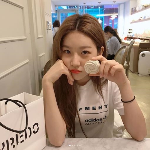 [★SNS]'우월한 DNA' 확인…김새론, 동생 김아론과 데이트