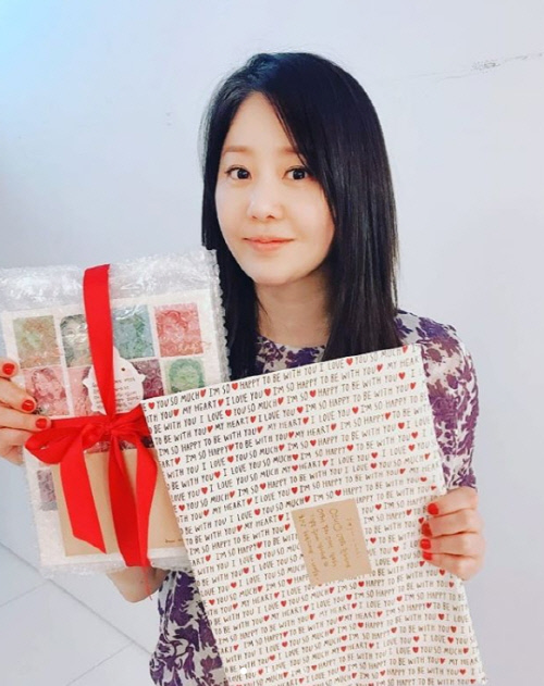 고현정, '리턴' 하차 후 깜짝 근황 공개…환한 미소