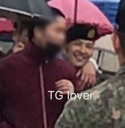 "백골부대 조교 발탁" 지드래곤, 훈련소 수료식서 밝은 미소