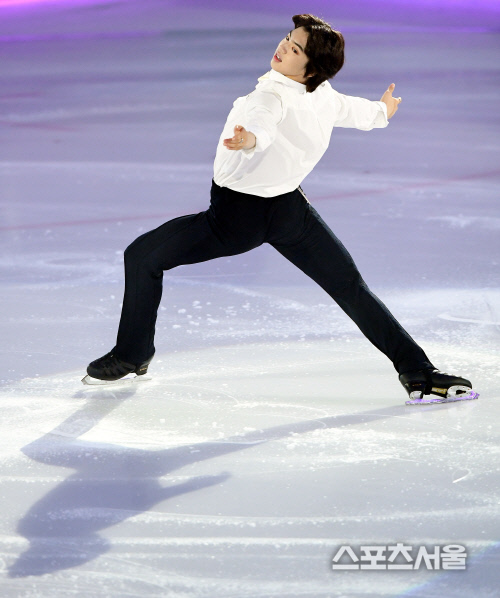 [포토] 피겨 스타 차준환, 아이쇼를 달구는 연기!