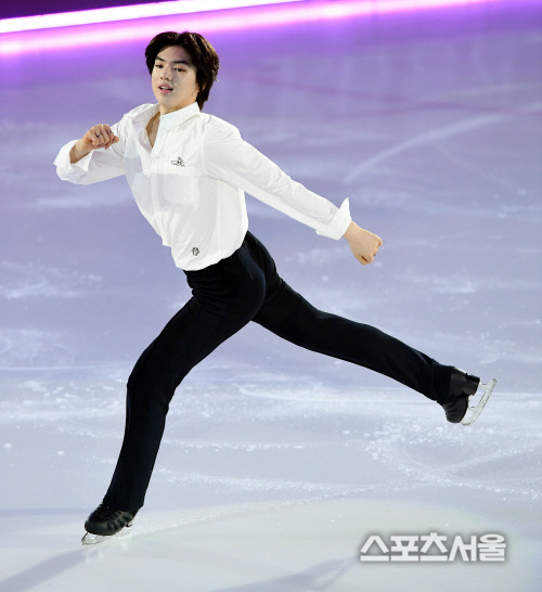 [포토] 차준환, 아이스쇼를 시작합니다~!