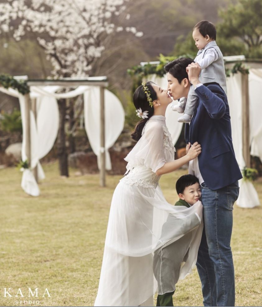 '오마베' 강병현-박가원부부,리마인드 웨딩사진 눈길