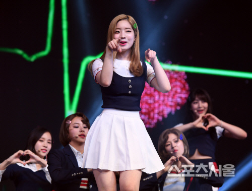 트와이스 다현, 건강상 이유로 '음악중심'+팬사인회 불참