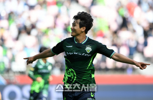 [포토]이동국, 그의 발에서 터져나온 골