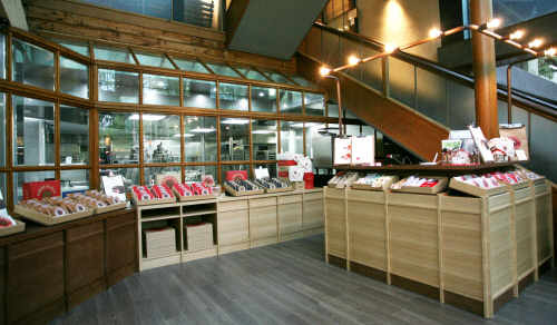 [주말&푸드] 오리온 ‘초코파이 하우스’, 전국 매장 확대 본격화 外