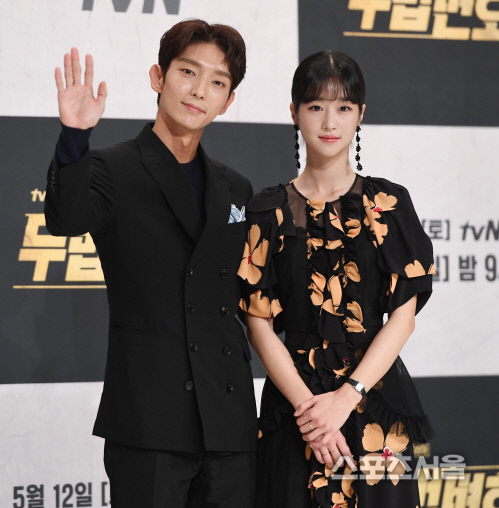 [포토] 이준기-서예지, 우린 너무 잘 어울려요~