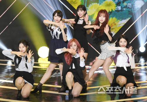 [포토] 여자친구, '더 쇼' 1위 등극했습니다~!