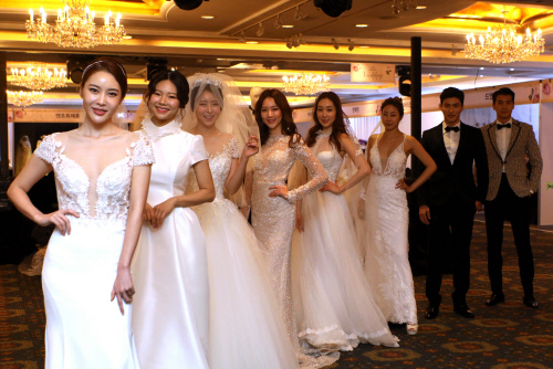 "웨딩 컨설팅, 한 곳에서" 롯데百, ‘원스톱 웨딩 이벤트’ 진행