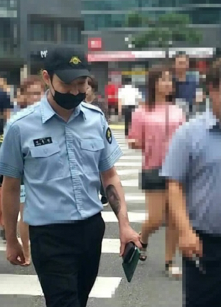 박유천, 왼팔에 새긴 황하나씨 문신 어쩌나