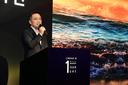 김택진 대표 "리니지M 리니지와의 결별" 선언...모바일게임 리니지M만의 콘텐츠로 서비스