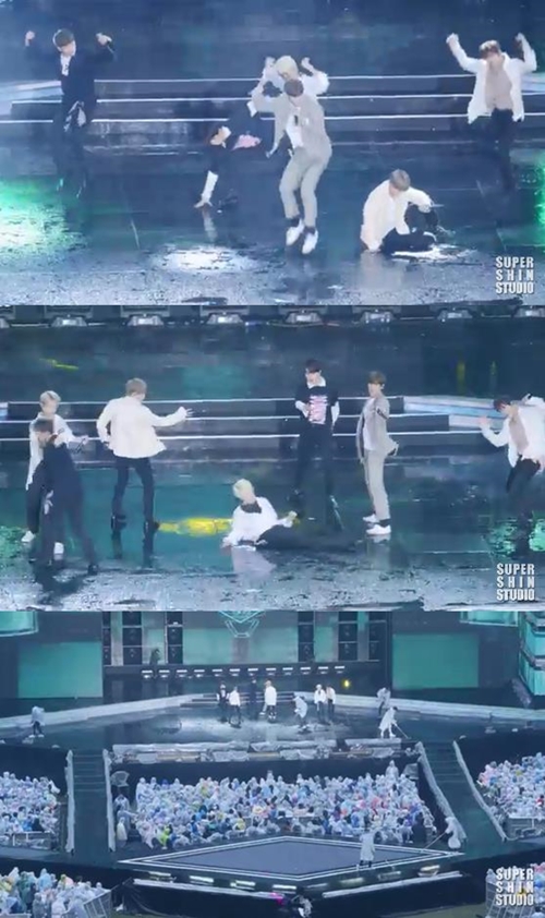 [SS영상]여자친구 '꽈당' 잇는 보이그룹 마이틴, 드림콘서트 폭우 무대서 10회 '꽈당'
