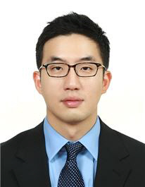 [경제人]LG家 4세 구광모, 사내이사 선임…구본무 회장 와병에 경영승계 본격화