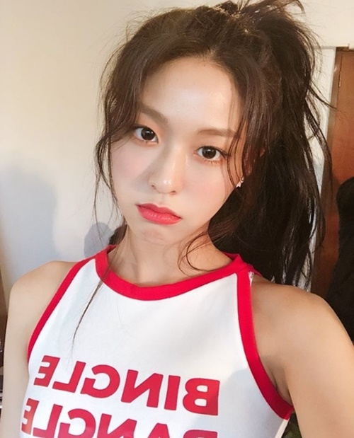 [★SNS] 설현, 컴백 앞두고 '심쿵' 미모 발산