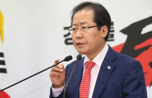 北신문, "홍준표, 시대의 요구에 역행 인간추물" 6500자 비난