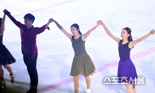 [포토] 김연아, 피날레 인사~!
