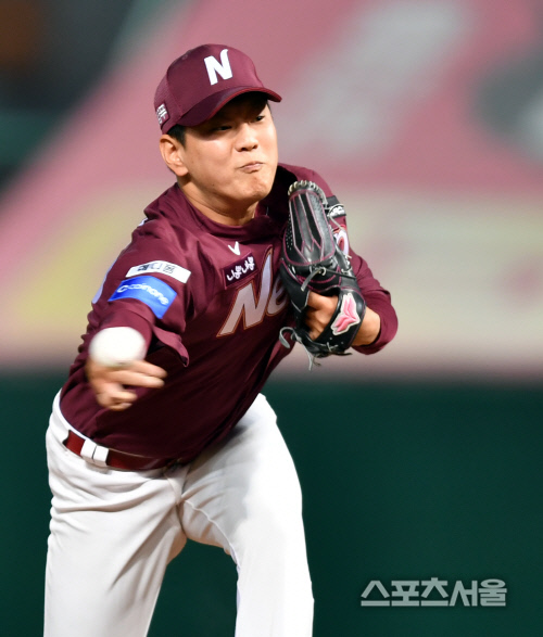 양훈 동생 양훈, SK전 불펜 투입 두타자 처리[포토]