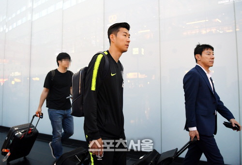[포토] 손흥민-신태용 감독, 전훈지...입성!