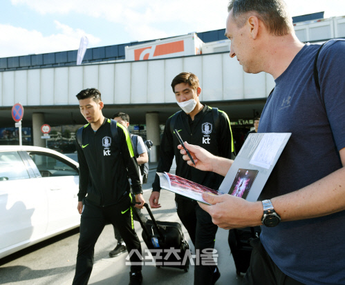 [포토] 손흥민, 월드 클래스의 인기?