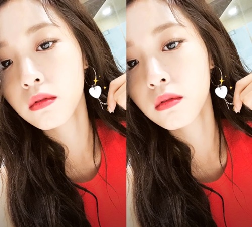 [★SNS] 설현, 시선 강탈하는 매혹美 '우월한 미모'