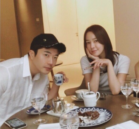 [★SNS] 권상우♥손태영, 결혼 10년 차 부부의 달달한 일상