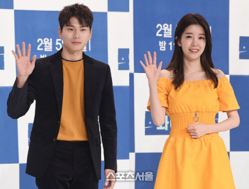 '와이키키' 이이경·정인선, 공개연애 두달만에 결별 알려(공식)