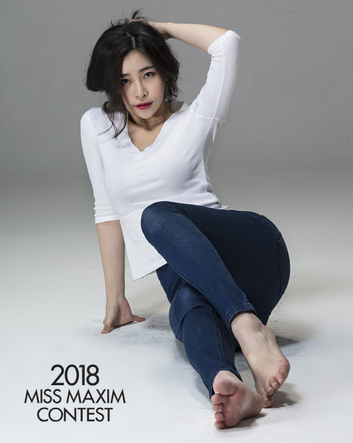 미스맥심 16강 합류한 한소희, 가슴과 힙이 매력포인트!