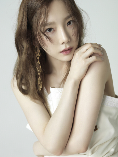 태연 세 번째 미니앨범 \'Something New\' 티저 이미지 1