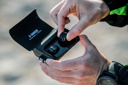 1529441855200d263fxu