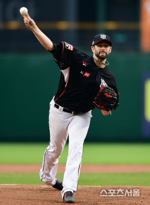 [포토] 니퍼트 \'승리를 위하여\'