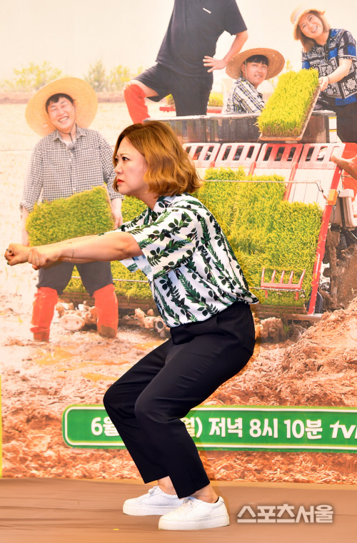 [포토]'풀 뜯어먹는 소리' 김숙 '이자세는 ....'