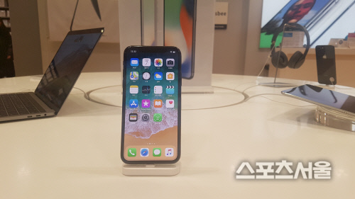 가격 거품 덜어낸 스마트폰…신제품 출시 앞두고 추가할인 잇따라