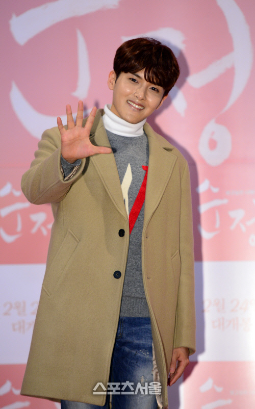 슈퍼주니어 려욱, 오는 10일 전역 '팬들에게 인사할 예정' (공식)