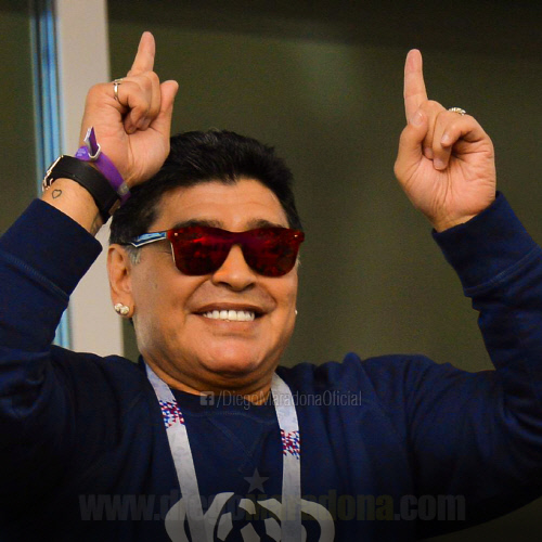 하루에 1500만원 받으면서…마라도나, FIFA에 독설 후 사과 '기행'