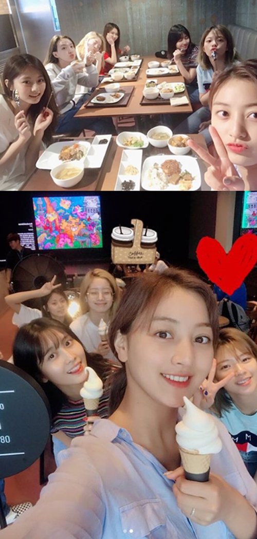 "수수해도 예뻐" 트와이스, JYP 신사옥 구내식당 식사 인증샷