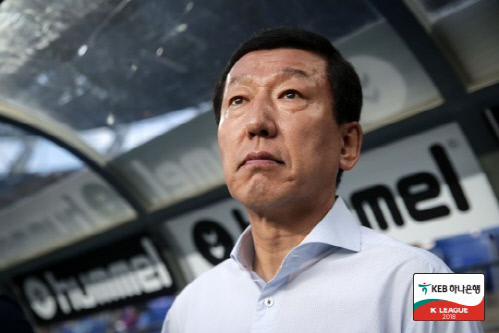 이동국 풀타임에 감탄한 최강희 감독 "이런 날씨에…"