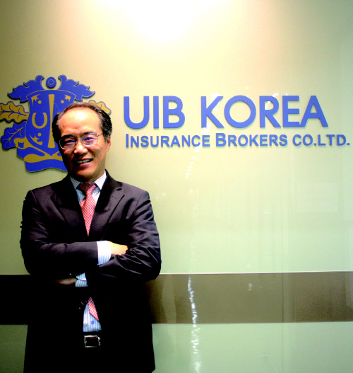(주)유아이비손해보험중개 이흥수 대표