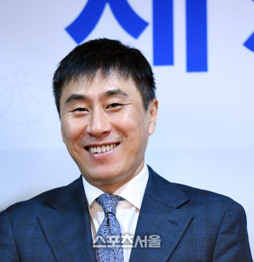 서울 삼성 슈퍼8서 시즌 리허설, 이상민 감독 "선수들 고르게 기용할 것"