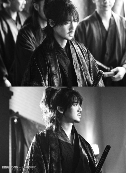 '미스터 선샤인' 유연석, 흑백 뚫고 나오는 강렬한 카리스마