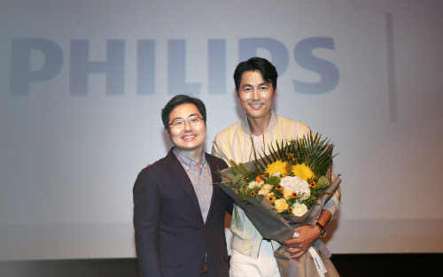 필립스, 전기면도기 홍보대사 정우성과 함께하는 영화 ‘인랑’ 시사회 성료