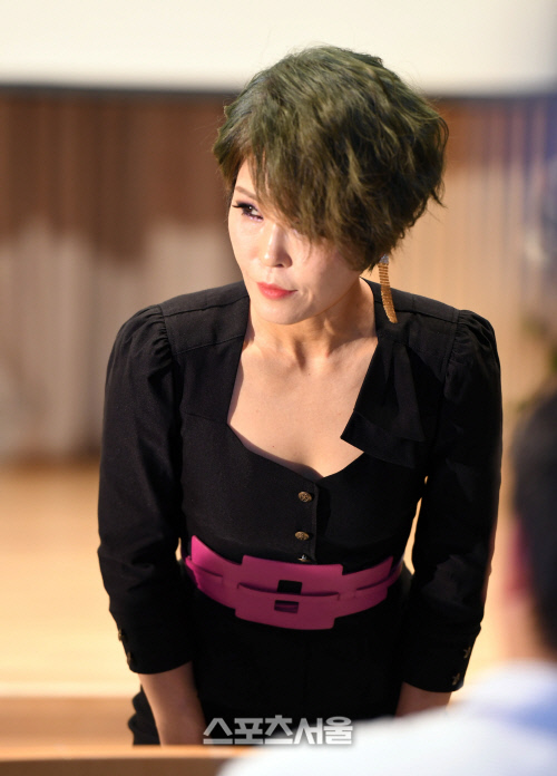 [포토]친애하는 판사님께~ 황석정 깨소금 연기!